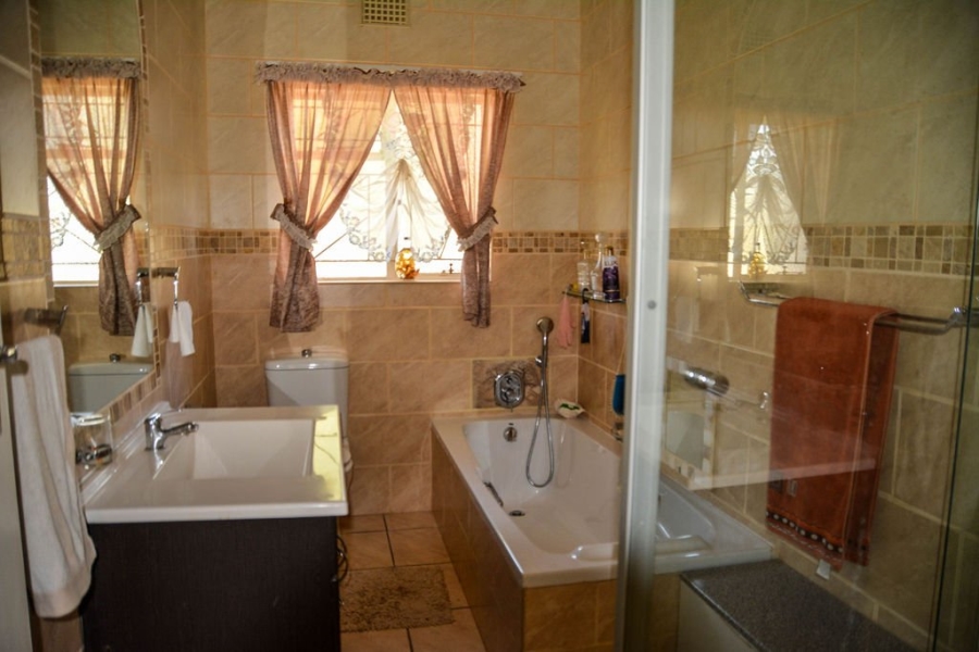 3 Bedroom Property for Sale in Klawer Western Cape
